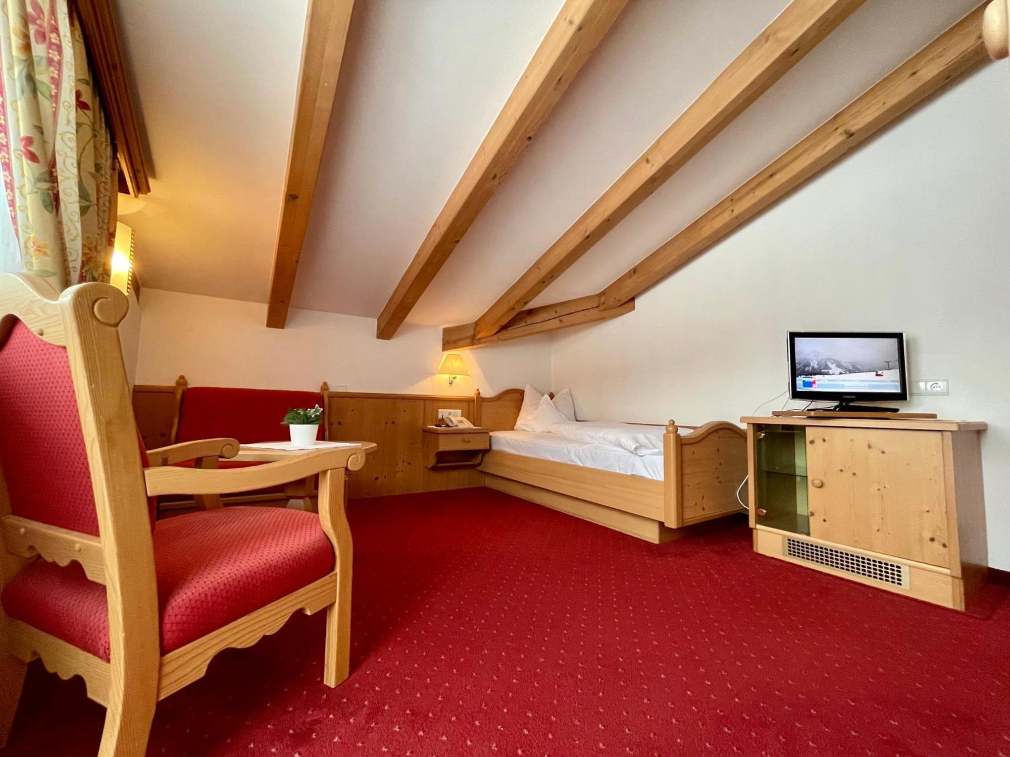 Hotel Heinz Bruneck Buitenkant foto