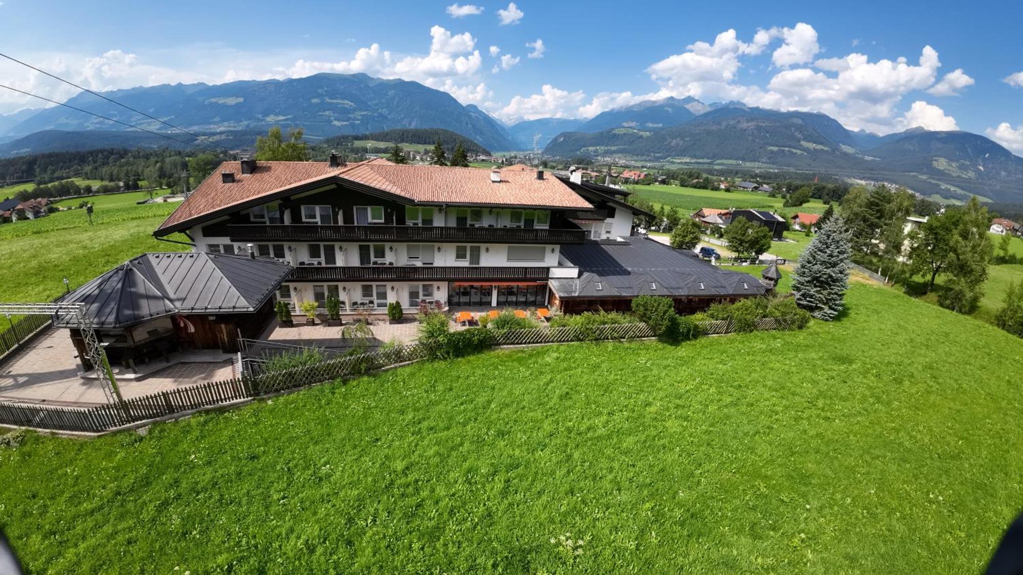 Hotel Heinz Bruneck Buitenkant foto